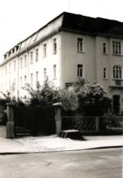 Stadtarchiv Weimar, 60 10-5/27, Tiefurter Allee 8, ohne Datum