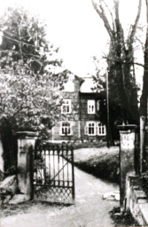 Stadtarchiv Weimar, 60 10-5/28, Schwanseestraße 23, um 1900