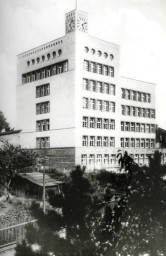 Stadtarchiv Weimar, 60 10-5/28, Blick zur Friedrich-Schiller-Oberschule, um 1967