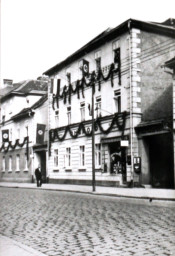 Stadtarchiv Weimar, 60 10-5/28, Blick in die Schwanseestraße, vor 1945