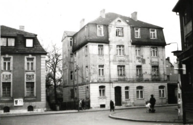 Stadtarchiv Weimar, 60 10-5/28, Schwanseestraße 26 und 24, um 1970