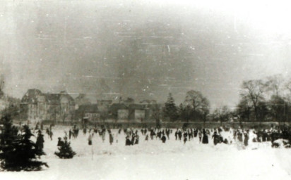 Stadtarchiv Weimar, 60 10-5/28, Blick auf den Schwanseeteich, um 1900