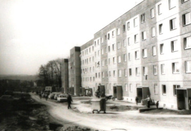 Stadtarchiv Weimar, 60 10-5/29, Blick in die Moskauer Straße, ohne Datum