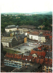 Stadtarchiv Weimar, 60 10-5/3 Bd. 1, Blick auf den Markt (Postkarte aus der Luftbildserie der INTERFLUG), um 1980