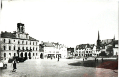 Stadtarchiv Weimar, 60 10-5/3 Bd. 1, Blick auf den Markt, um 1950