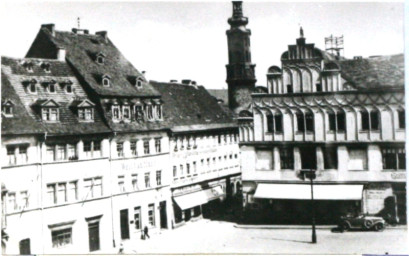 Stadtarchiv Weimar, 60 10-5/3 Bd. 1, Blick vom Markt in Richtung Schlossturm, um 1920