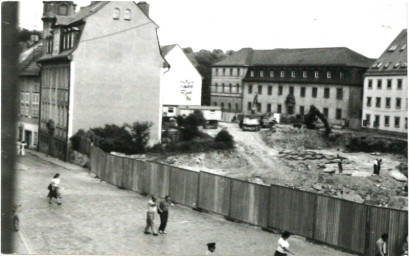 Stadtarchiv Weimar, 60 10-5/3 Bd. 2, Blick auf die Baustelle Marktnordseite, wohl 1988