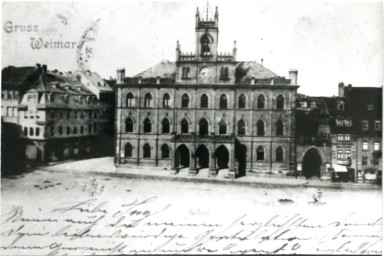 Stadtarchiv Weimar, 60 10-5/3 Bd. 2, Blick auf den Markt mit Rathaus, um 1900