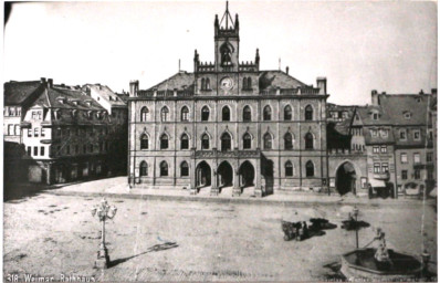 Stadtarchiv Weimar, 60 10-5/3 Bd. 2, Blick auf den Markt, um 1900