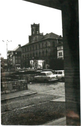 Stadtarchiv Weimar, 60 10-5/3 Bd. 2, Blick auf das Rathaus, 1984