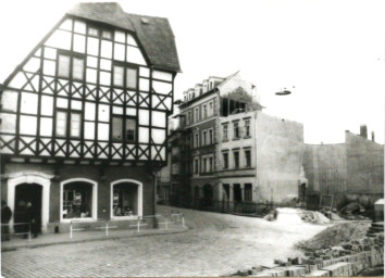 Stadtarchiv Weimar, 60 10-5/3 Bd. 2, Blick von der Marktstraße in die Dimitroffstraße, 1980