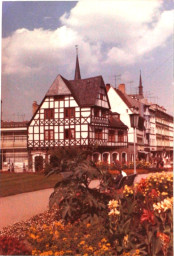 Stadtarchiv Weimar, 60 10-5/3 Bd. 2, Blick in die Dimitroffstraße, um 1980