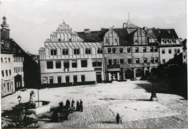 Stadtarchiv Weimar, 60 10-5/3 Bd. 2, Blick vom Rathaus auf den Markt, um 1900