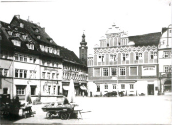 Stadtarchiv Weimar, 60 10-5/3 Bd. 2, Blick auf den Markt, um 1900