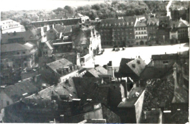 Stadtarchiv Weimar, 60 10-5/3 Bd. 2, Blick auf den Markt, um 1950