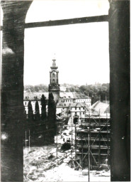 Stadtarchiv Weimar, 60 10-5/3 Bd. 2, Blick vom Rathaus zum Stadtschloss, 1969