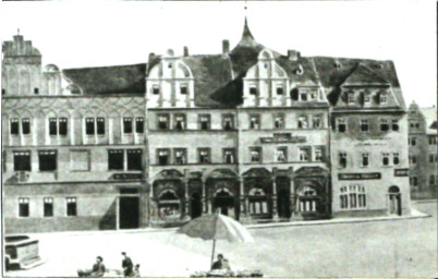 Stadtarchiv Weimar, 60 10-5/3 Bd. 2, Blick vom Rathaus auf die Marktostseite, um 1900