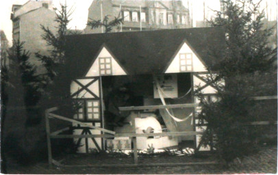 Stadtarchiv Weimar, 60 10-5/3 Bd. 2, Blick auf den Markt, um 1970