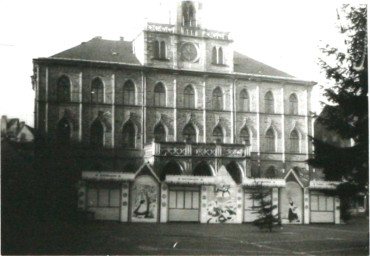 Stadtarchiv Weimar, 60 10-5/3 Bd. 2, Blick vom Markt auf das Rathaus, um 1970