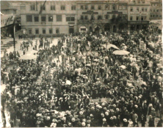 Stadtarchiv Weimar, 60 10-5/3 Bd. 2, Blick vom Rathaus auf den Markt, um 1900