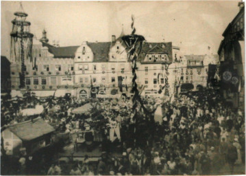 Stadtarchiv Weimar, 60 10-5/3 Bd. 2, Blick von der Windischenstraße auf den Markt, wohl 1934