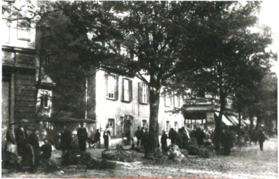 Stadtarchiv Weimar, 60 10-5/3 Bd. 2, Blick in die Schillerstraße, um 1910