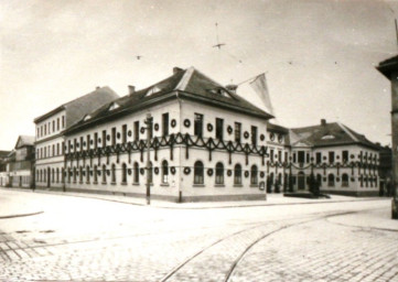 Stadtarchiv Weimar, 60 10-5/30 Bd. 1, Blick auf die Bürgerschule mit Pumpenbrunnenhäuschen, 1825