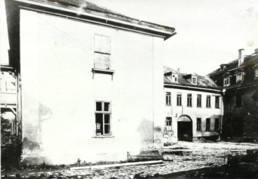 Stadtarchiv Weimar, 60 10-5/30 Bd. 1, Blick in den Hof der Bertuchhäuser, vor 1930