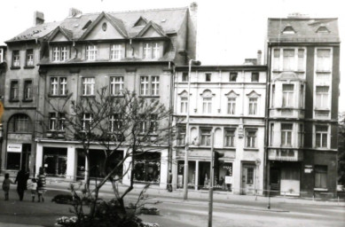 Stadtarchiv Weimar, 60 10-5/30 Bd. 1, Blick von der Friedensstraße in die Karl-Liebknecht-Straße , um 1985