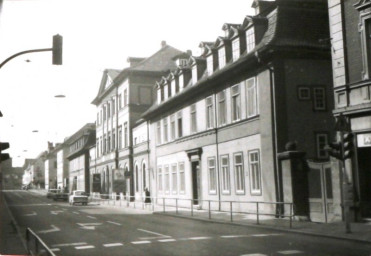 Stadtarchiv Weimar, 60 10-5/30 Bd. 1, Blick in die Karl-Liebknecht-Straße, wohl 1980