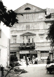 Stadtarchiv Weimar, 60 10-5/30 Bd. 1, Blick zur Karl-Liebknecht-Straße 4, um 1968