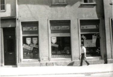 Stadtarchiv Weimar, 60 10-5/30 Bd. 1, Karl-Liebknecht-Straße 10, ohne Datum