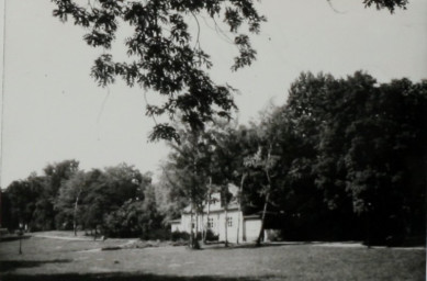 Stadtarchiv Weimar, 60 10-5/30 Bd.2, Blick in den Weimarhallenpark, ohne Datum