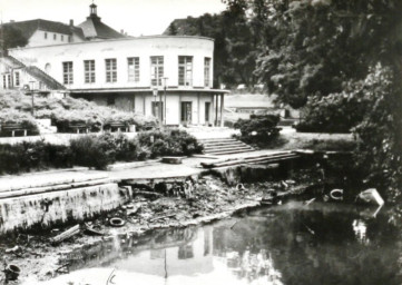 Stadtarchiv Weimar, 60 10-5/30 Bd.2, Blick auf den Weimarhallenteich, ohne Datum