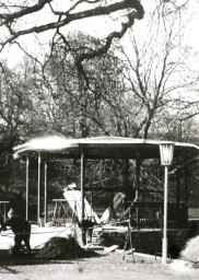 Stadtarchiv Weimar, 60 10-5/30 Bd.2, Blick auf den Musikpavillon, ohne Datum