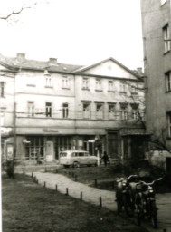 Stadtarchiv Weimar, 60 10-5/31 Bd.1, Blick zur Heinrich-Heine Straße, wohl 1975