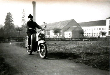 Stadtarchiv Weimar, 60 10-5/31 Bd.1, Blick zur Coudraystraße , ohne Datum