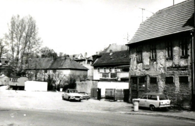 Stadtarchiv Weimar, 60 10-5/31 Bd.1, Blick zum Parkplatz Coudraystraße, ohne Datum