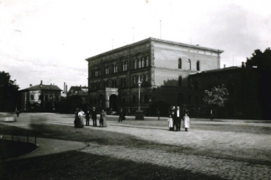 Stadtarchiv Weimar, 60 10-5/31 Bd.1, Blick auf den Sophienstiftsplatz, um 1905