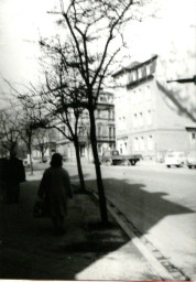 Stadtarchiv Weimar, 60 10-5/31 Bd.2, Blick in die Erfurter Straße, ohne Datum