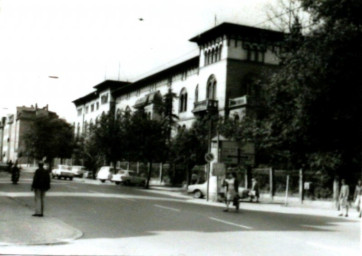 Stadtarchiv Weimar, 60 10-5/31 Bd.2, Blick in die Erfurter Straße, um 1985