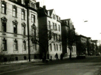 Stadtarchiv Weimar, 60 10-5/31 Bd.2, Blick in die Erfurter Straße, ohne Datum