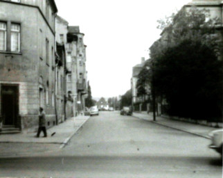 Stadtarchiv Weimar, 60 10-5/31 Bd.2, Blick in die Sebastian-Bach-Straße, ohne Datum