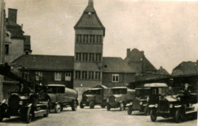 Stadtarchiv Weimar, 60 10-5/31 Bd.2, Erfurter Straße 37, wohl 1930