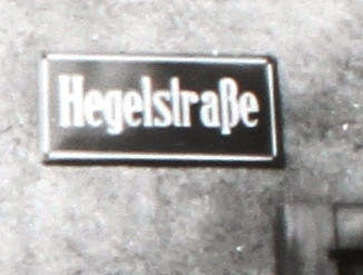 Stadtarchiv Weimar, 60 10-5/32, Straßenschild "Hegelstraße", ohne Datum