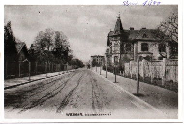 Stadtarchiv Weimar, 60 10-5/32, Blick in die Bismarckstraße (heutige Schubertstraße), um 1900