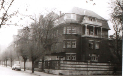 Stadtarchiv Weimar, 60 10-5/32, Blick in die Schubertstraße, ohne Datum