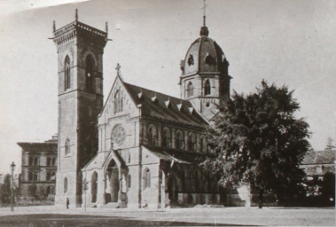 Stadtarchiv Weimar, 60 10-5/32, Blick zur Katholischen Kirche Weimar, um 1925