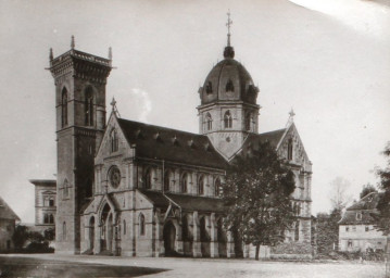 Stadtarchiv Weimar, 60 10-5/32, Blick zur Herz-Jesu-Kirche, ohne Datum