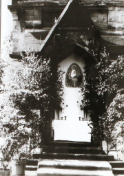 Stadtarchiv Weimar, 60 10-5/32, Blick zur Katholischen Kirche Weimar, ohne Datum